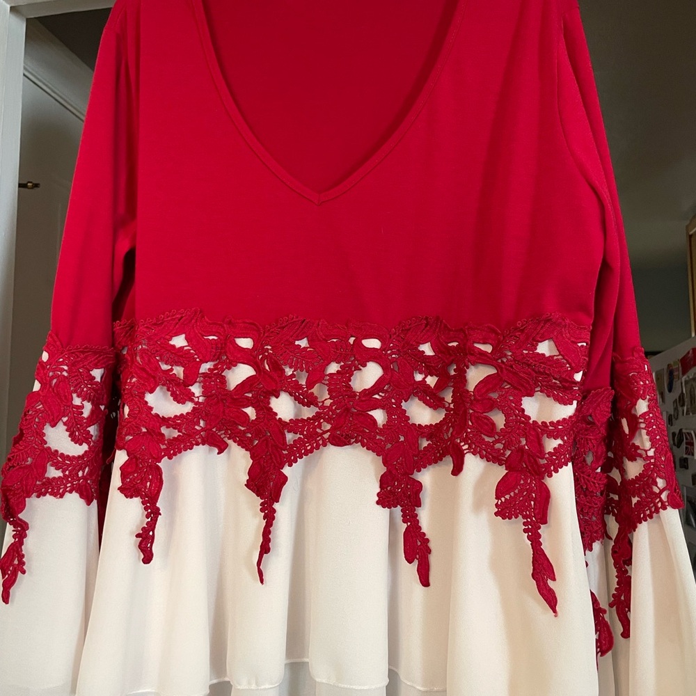 Chic Red and White Women's Blouse w/ Embroidery & Bell Sleeves. Size 18. NWOT.